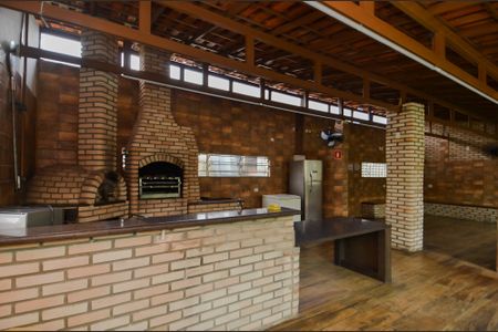 Apartamento à venda com 90m², 3 quartos e 2 vagas Apartamento à venda com 90m², 3 quartos e 2 vagasÁrea comum - Churrasqueira