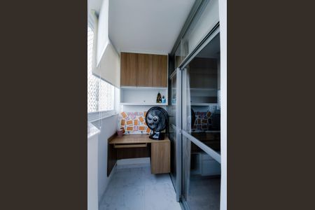 Apartamento à venda com 90m², 3 quartos e 2 vagas Apartamento à venda com 90m², 3 quartos e 2 vagasVaranda da Sala