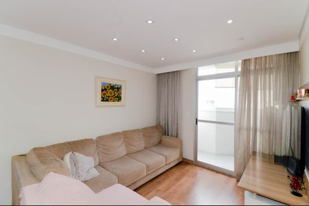 Apartamento à venda com 90m², 3 quartos e 2 vagas Apartamento à venda com 90m², 3 quartos e 2 vagasSala