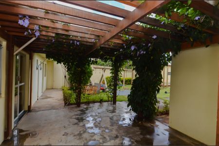 Apartamento à venda com 90m², 3 quartos e 2 vagas Apartamento à venda com 90m², 3 quartos e 2 vagasAcademia