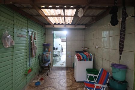 Casa à venda com 100m², 4 quartos e 2 vagasÁrea de Serviço