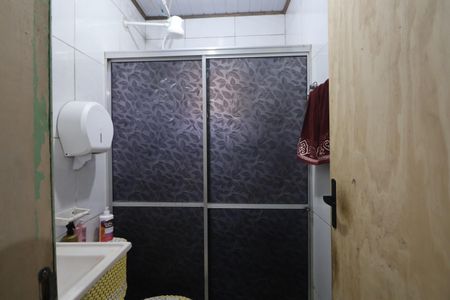 Casa à venda com 100m², 4 quartos e 2 vagasBanheiro
