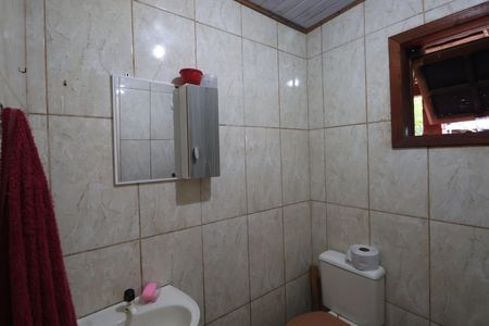 Casa à venda com 100m², 4 quartos e 2 vagasBanheiro Casa 2