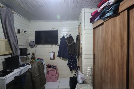 Casa à venda com 100m², 4 quartos e 2 vagasQuarto 3