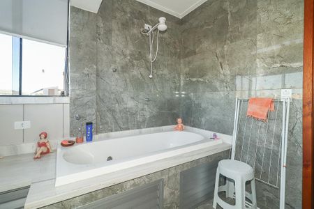 Apartamento à venda com 155m², 3 quartos e 2 vagasBanheiro 2 