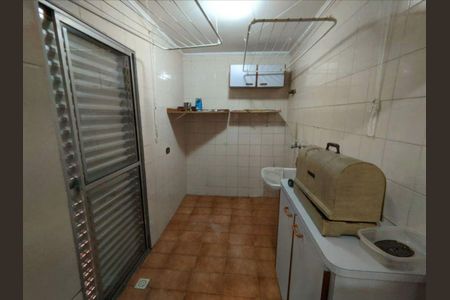 Casa para alugar com 280m², 2 quartos e 2 vagas Casa para alugar com 280m², 2 quartos e 2 vagasBanheiro