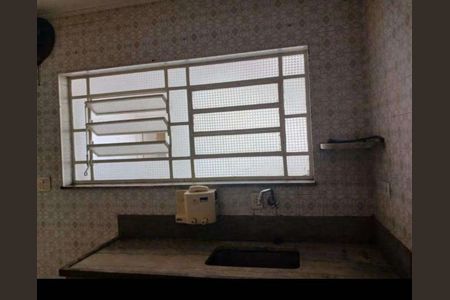 Casa para alugar com 300m², 2 quartos e 2 vagas Casa para alugar com 300m², 2 quartos e 2 vagasCozinha