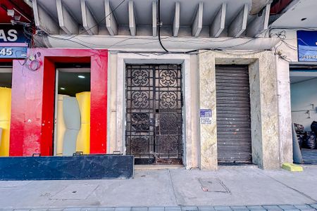 Apartamento à venda com 103m², 2 quartos e sem vagaFachada - Plaquinha