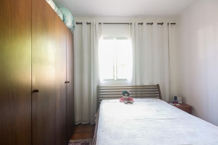Casa à venda com 168m², 2 quartos e 2 vagas Casa à venda com 168m², 2 quartos e 2 vagasQuarto 1
