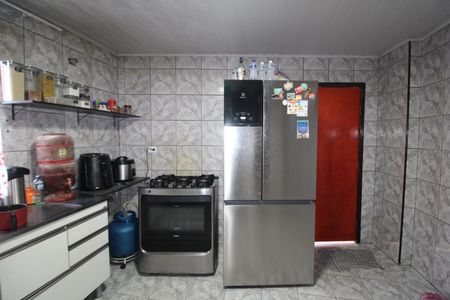Casa à venda com 300m², 2 quartos e 2 vagasCozinha