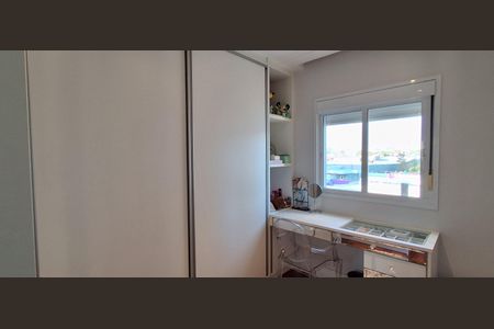 Apartamento à venda com 106m², 3 quartos e 2 vagasCloset Suíte 1