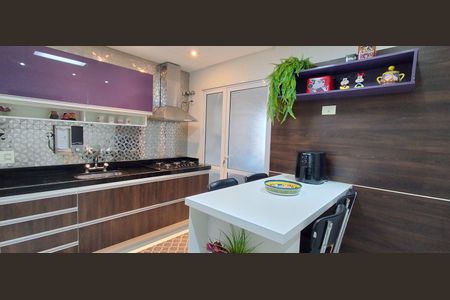 Apartamento à venda com 106m², 3 quartos e 2 vagasCozinha