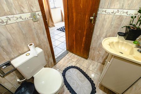 Casa à venda com 360m², 3 quartos e 3 vagas Casa à venda com 360m², 3 quartos e 3 vagasBanheiro 1