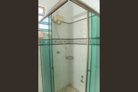 Casa à venda com 134m², 2 quartos e 1 vaga Casa à venda com 134m², 2 quartos e 1 vagaBanheiro da Suíte