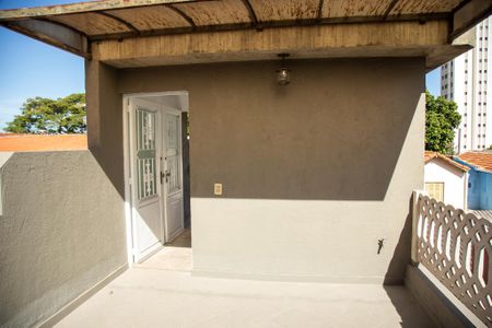 Casa à venda com 134m², 2 quartos e 1 vaga Casa à venda com 134m², 2 quartos e 1 vagaVaranda do Quarto