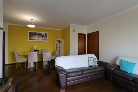 Apartamento à venda com 137m², 4 quartos e 2 vagasSala de Estar