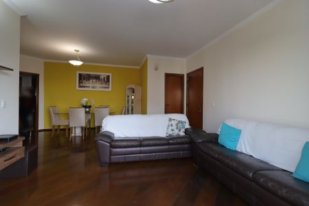 Apartamento à venda com 137m², 4 quartos e 2 vagasSala de Estar