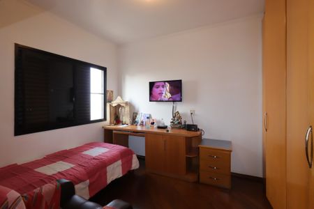 Apartamento à venda com 137m², 4 quartos e 2 vagasQuarto 2
