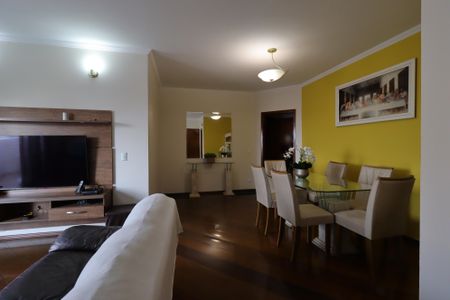 Sala de apartamento à venda com 4 quartos, 137m² em Vila Assunção, Santo André