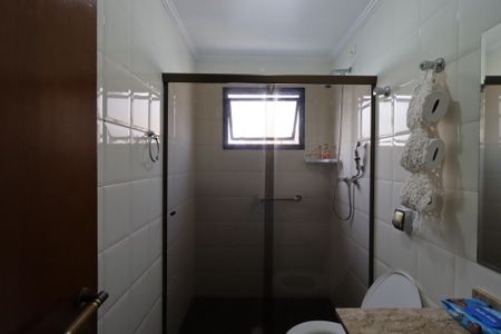 Apartamento à venda com 137m², 4 quartos e 2 vagasBanheiro Social