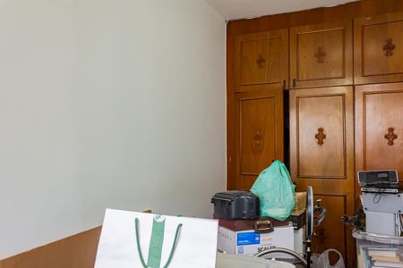 Casa à venda com 400m², 5 quartos e 4 vagasQuarto 2