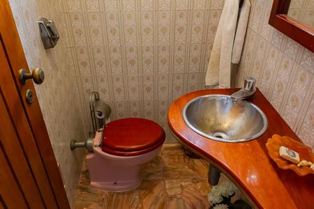 Casa à venda com 400m², 5 quartos e 4 vagasLavabo