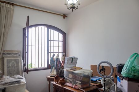 Casa à venda com 400m², 5 quartos e 4 vagasQuarto 2