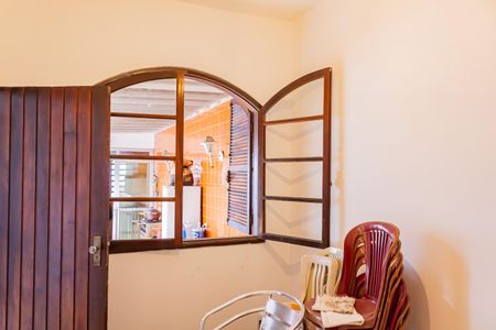 Casa à venda com 400m², 5 quartos e 4 vagasQuarto 4