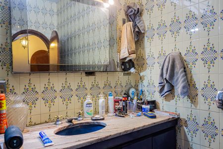 Casa à venda com 400m², 5 quartos e 4 vagasBanheiro