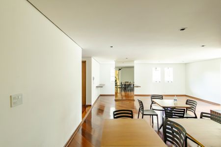 Apartamento à venda com 83m², 2 quartos e 1 vaga Apartamento à venda com 83m², 2 quartos e 1 vagaÁrea comum - Salão de festas