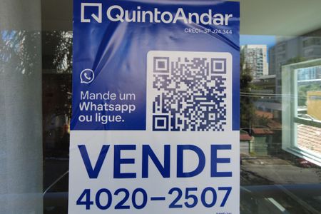 Apartamento à venda com 32m², 1 quarto e 1 vagaPlaquinha