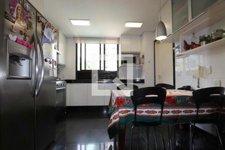 Apartamento à venda com 172m², 4 quartos e 4 vagas