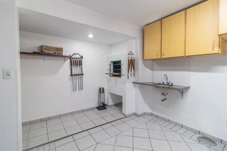 Casa de condomínio à venda com 182m², 3 quartos e 2 vagas Casa de condomínio à venda com 182m², 3 quartos e 2 vagasGaragem