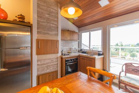 Casa de condomínio à venda com 182m², 3 quartos e 2 vagas Casa de condomínio à venda com 182m², 3 quartos e 2 vagasSala 2