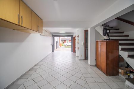 Casa de condomínio à venda com 182m², 3 quartos e 2 vagas Casa de condomínio à venda com 182m², 3 quartos e 2 vagasGaragem