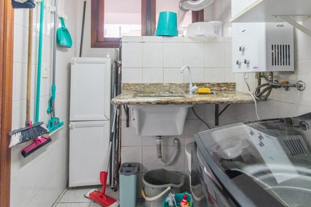 Casa de condomínio à venda com 182m², 3 quartos e 2 vagas Casa de condomínio à venda com 182m², 3 quartos e 2 vagasÁrea de Serviço