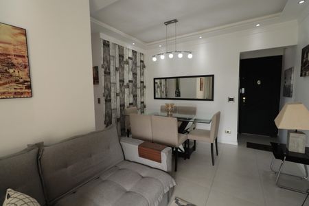 Apartamento à venda com 64m², 3 quartos e 1 vagaSala