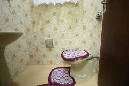 Casa à venda com 200m², 3 quartos e 2 vagasLavabo