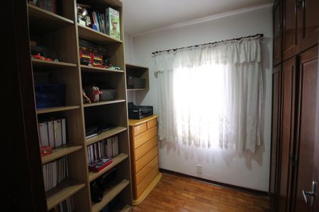 Casa à venda com 200m², 3 quartos e 2 vagasQuarto 2