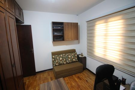 Casa à venda com 200m², 3 quartos e 2 vagasQuarto 3