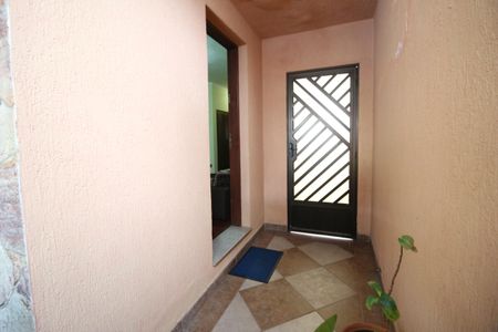 Casa à venda com 200m², 3 quartos e 2 vagasGaragem