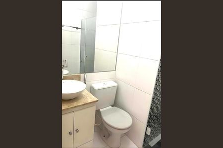 Casa à venda com 57m², 2 quartos e 2 vagas