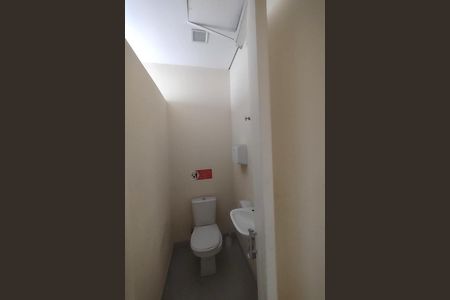 Casa à venda com 224m², 8 quartos e 1 vaga