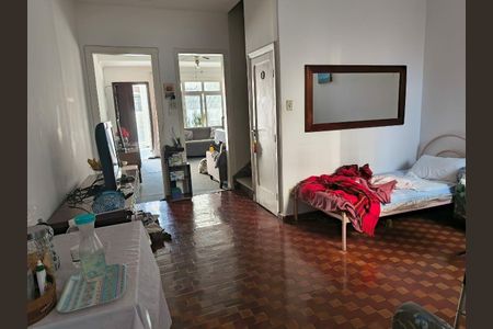Casa à venda com 150m², 4 quartos e 1 vaga