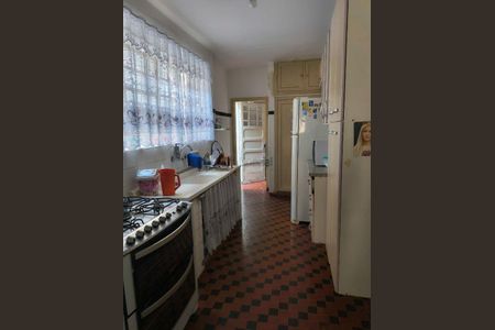 Casa à venda com 150m², 4 quartos e 1 vaga