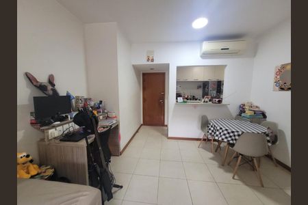 Apartamento à venda com 80m², 3 quartos e 1 vaga