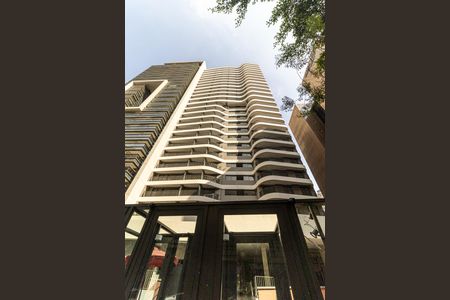 Apartamento à venda com 117m², 3 quartos e 1 vagaFachada