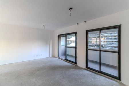 Apartamento à venda com 117m², 3 quartos e 1 vaga Apartamento à venda com 117m², 3 quartos e 1 vagaSala