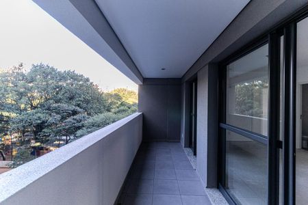 Apartamento à venda com 117m², 3 quartos e 1 vaga Apartamento à venda com 117m², 3 quartos e 1 vagaVaranda da Sala