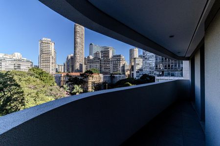 Apartamento à venda com 117m², 3 quartos e 1 vaga Apartamento à venda com 117m², 3 quartos e 1 vagaVaranda dos Quartos